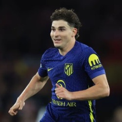 Barcelona dogadana z Gordonem. Szanse na transfer Alvareza rosną