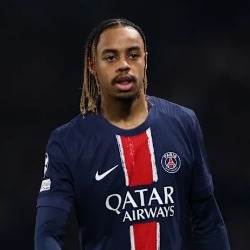 Barcola poza zasięgiem Arsenalu i Chelsea