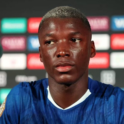 Moises Caicedo wykluczony z półfinału Carabao Cup