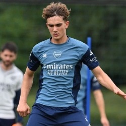 Declan Rice wspiera Maxa Dowmana