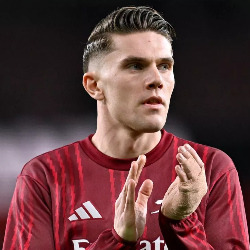 Lineker i Shearer radzą Gyokeresowi: Jak poprawić skuteczność w Arsenalu