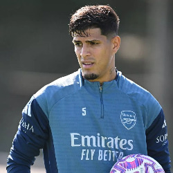 Arteta chwali Hincapiego po triumfie Arsenalu nad Slavią Praga