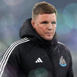 Eddie Howe zły z powodu plotek o transferze Isaka do Arsenalu