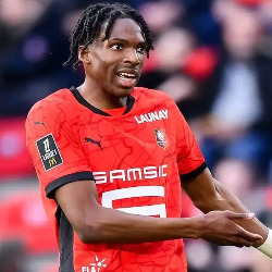 Arsenal bacznie obserwuje Jeremy'ego Jacqueta z Rennes