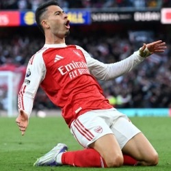 Martinelli ratuje Arsenal w starciu z Manchesterem City