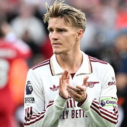 Arsenal z Odegaardem i Gabrielem w składzie na mecz z Olympiakosem