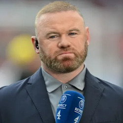 Wayne Rooney zachwycony debiutem Maxa Dowmana w Premier League