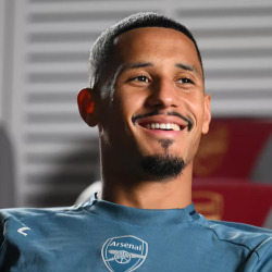 William Saliba: Zostaję w Arsenalu, by zdobywać trofea