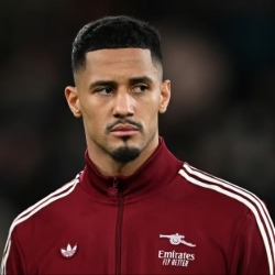 Saliba: Najwyższy czas, by zapełnić gablotę pucharami