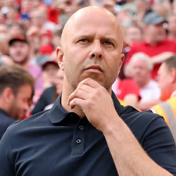 Arne Slot o stylu gry Arsenalu pod wodzą Mikela Artety
