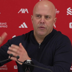 Arne Slot o kontuzji Hugo Ekitike przed starciem z Arsenalem