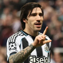 Arsenal nadal zainteresowany Tonalim