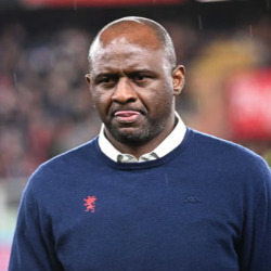 Patrick Vieira zwolniony z Genoi po serii niepowodzeń