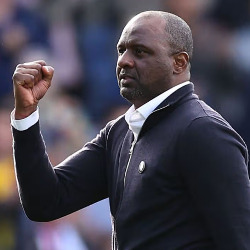 Patrick Vieira krytykuje taktykę Mikela Artety po porażce z Man Utd