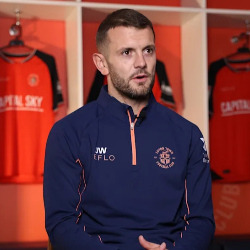 Jack Wilshere triumfuje z Luton Town: cztery zwycięstwa z rzędu