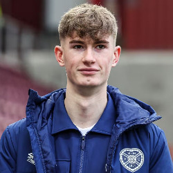 Arsenal rozważa wypożyczenie Jamesa Wilsona z Hearts