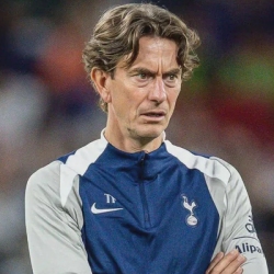 Thomas Frank zwolniony - irytował piłkarzy Tottenhamu ciągłym mówieniem o Arsenalu