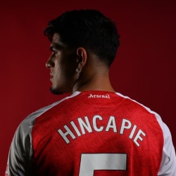 Piero Hincapie wypożyczony do Arsenalu