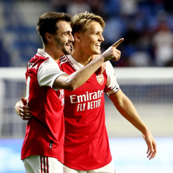 Arsenal wygrywa z Milanem 2-1 i zgarnia Dubai Super Cup