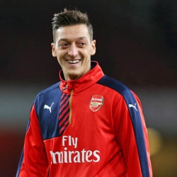 Özil o wyborach legendarnej piątki Arsenalu i Realu