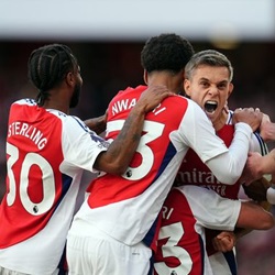 Było blisko niespodzianki: Arsenal 4-2 Leicester