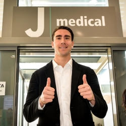 Vlahović pojawił się w Turynie na testach medycznych