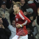 Z reprezentacyjnego frontu: Bendtner duńskim bohaterem