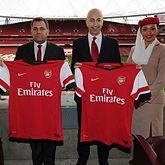 Wenger o nowym kontrakcie z Fly Emirates