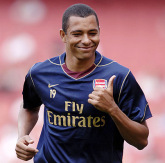 Gilberto chce zakończyć karierę w Arsenalu!