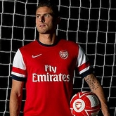 Galeria: Giroud w koszulce Arsenalu