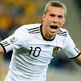 Loew: Transfer do Arsenalu pomaga Podolskiemu