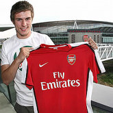 Ramsey zadebiutuje na Emirates Cup