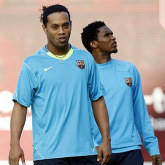 Nie było ofert za Eto'o i Ronaldinho