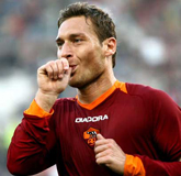 Almunia: Totti jest najlepszy